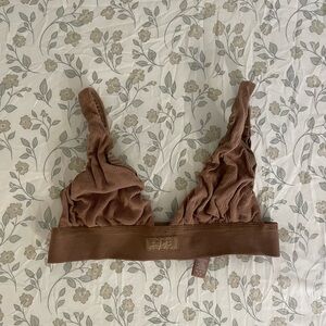 SKIMS Ribbed Triangle Bralette - Chestnut Brown